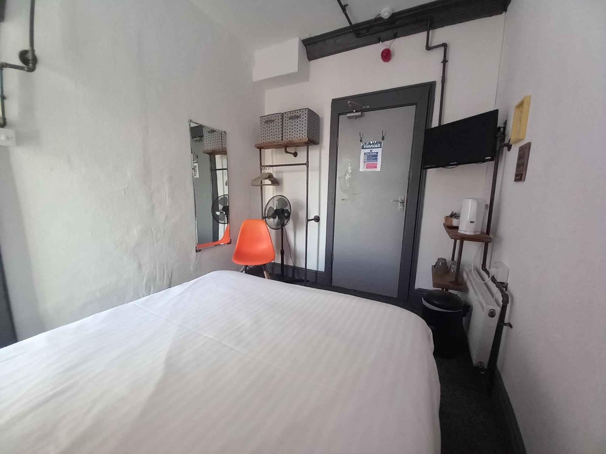 Vinnie'S Family Hotel Блэкпул Номер фото