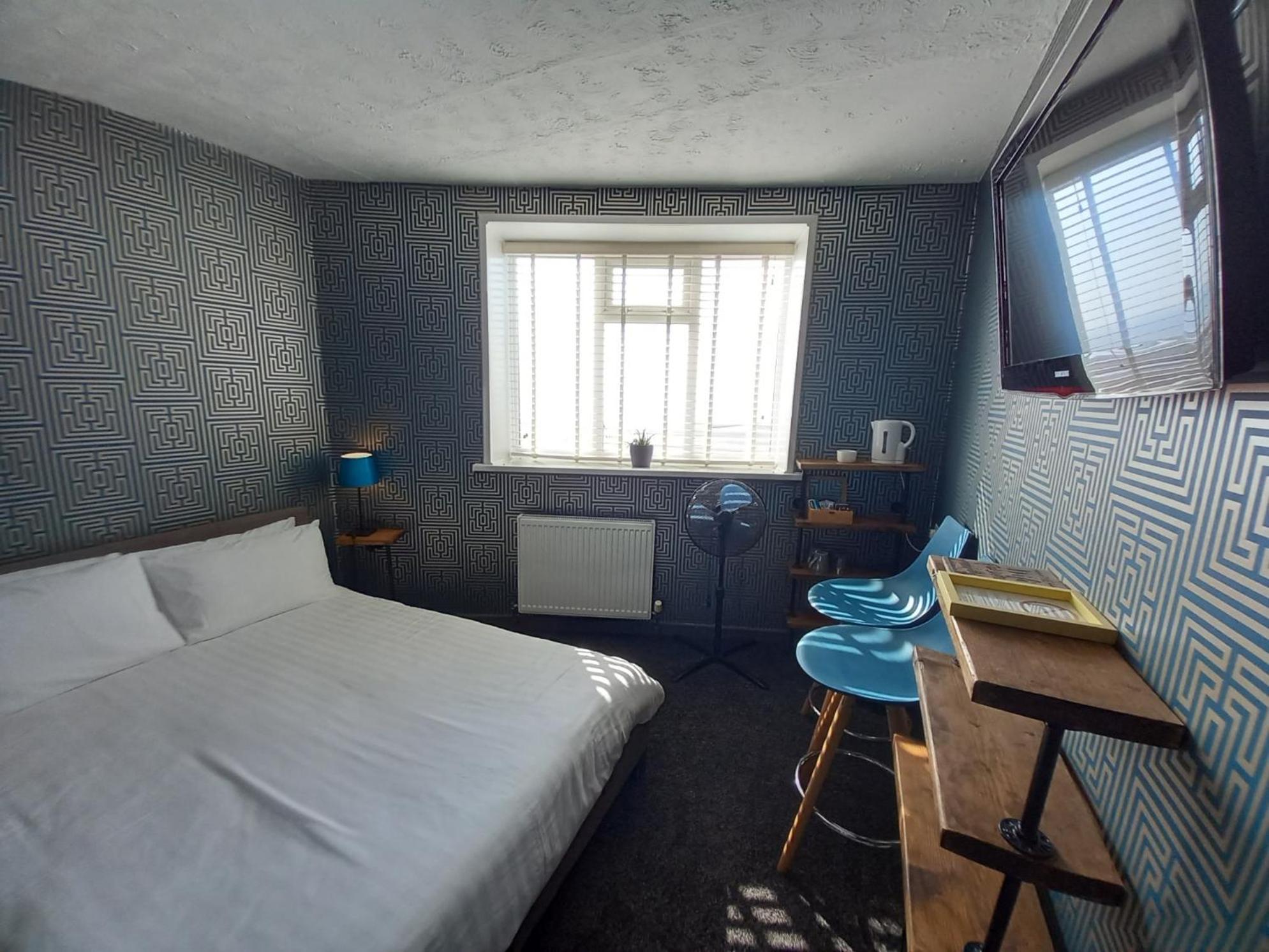 Vinnie'S Family Hotel Блэкпул Номер фото