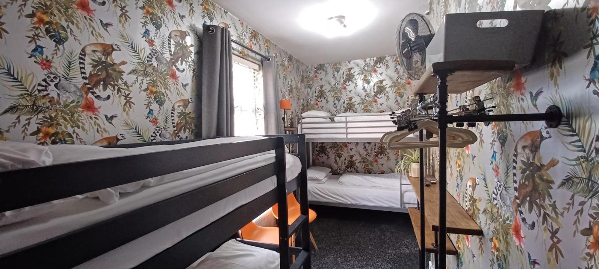 Vinnie'S Family Hotel Блэкпул Номер фото